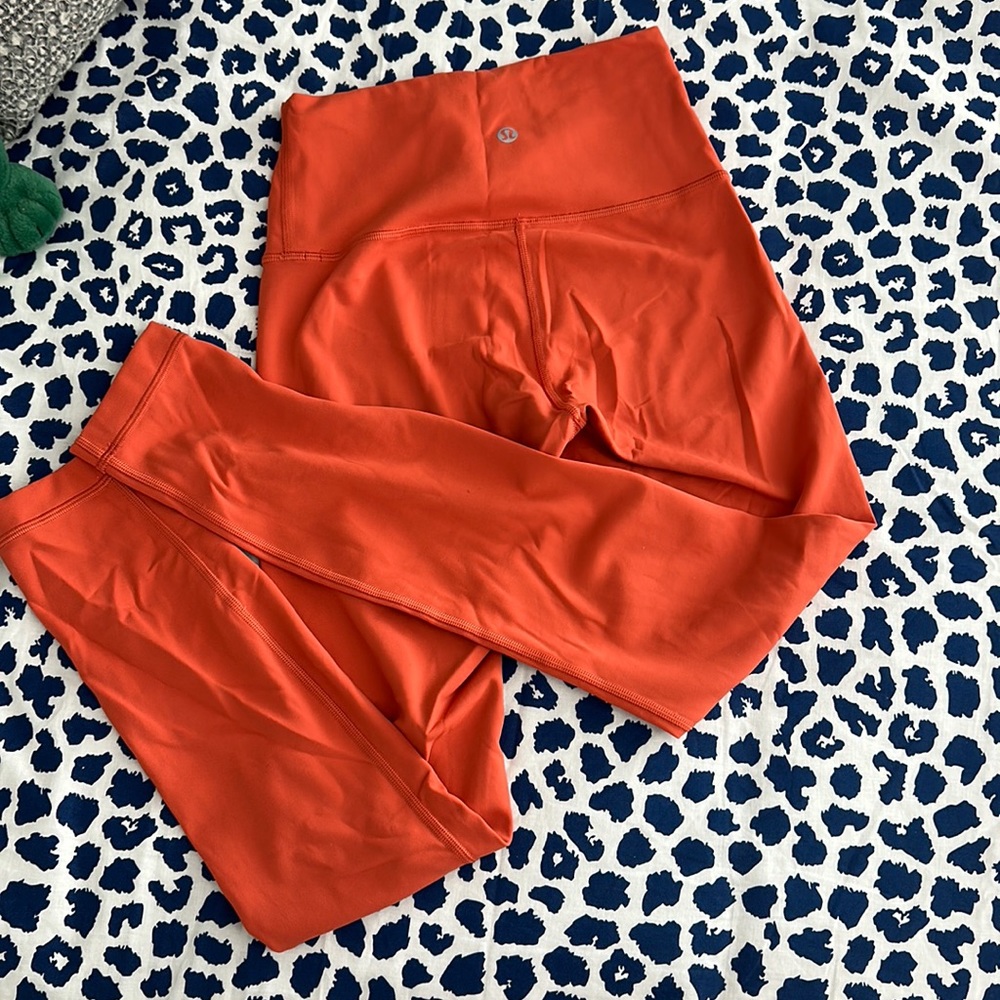 Lululemon wunder train leggings, size 4